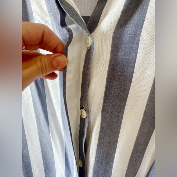 Alexander Jordan rayon light stripes blouse size small - Picture 5 of 9
